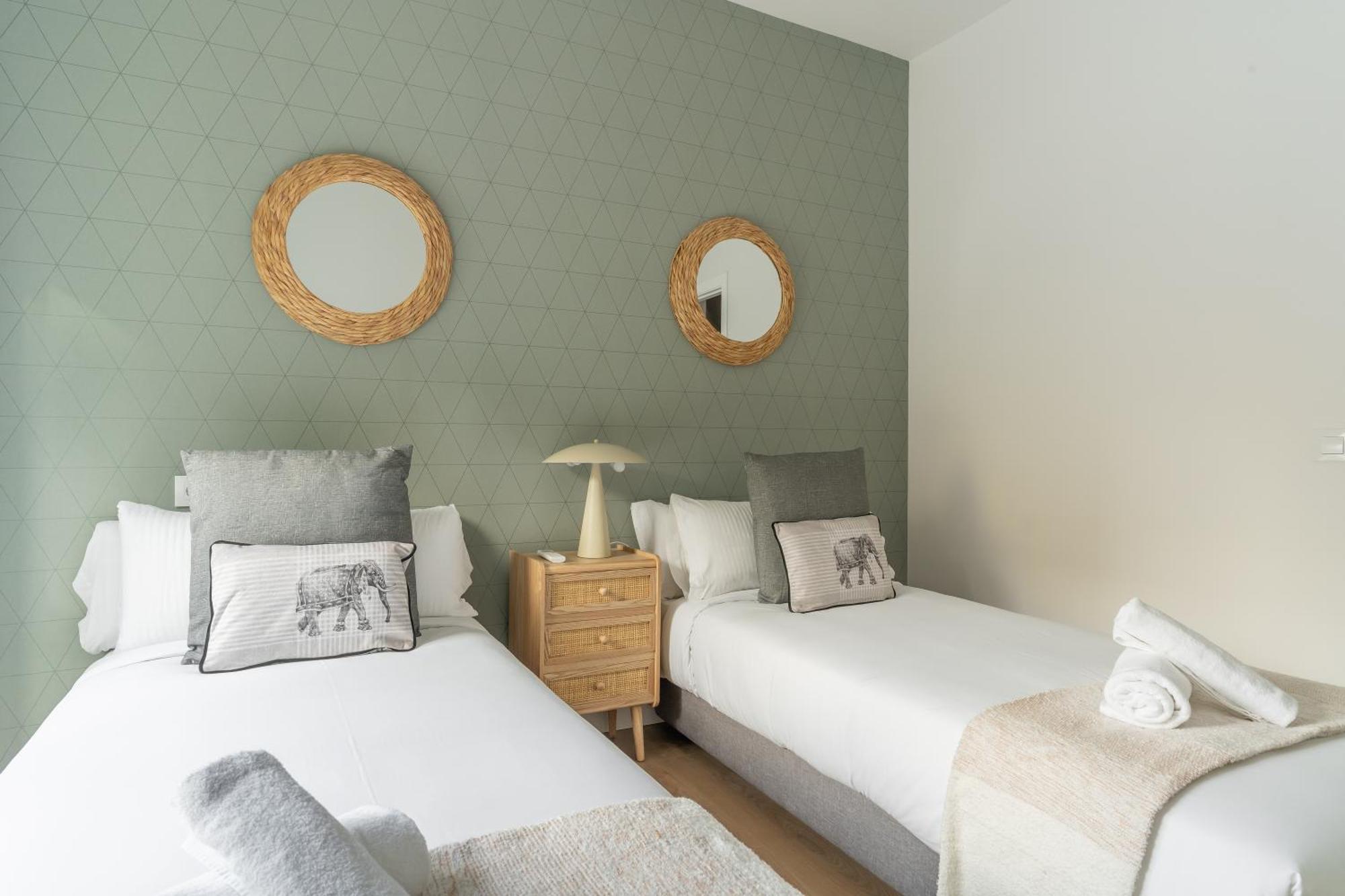 Stylish -4bedrooms 2bathrooms-salamanca Appartement *